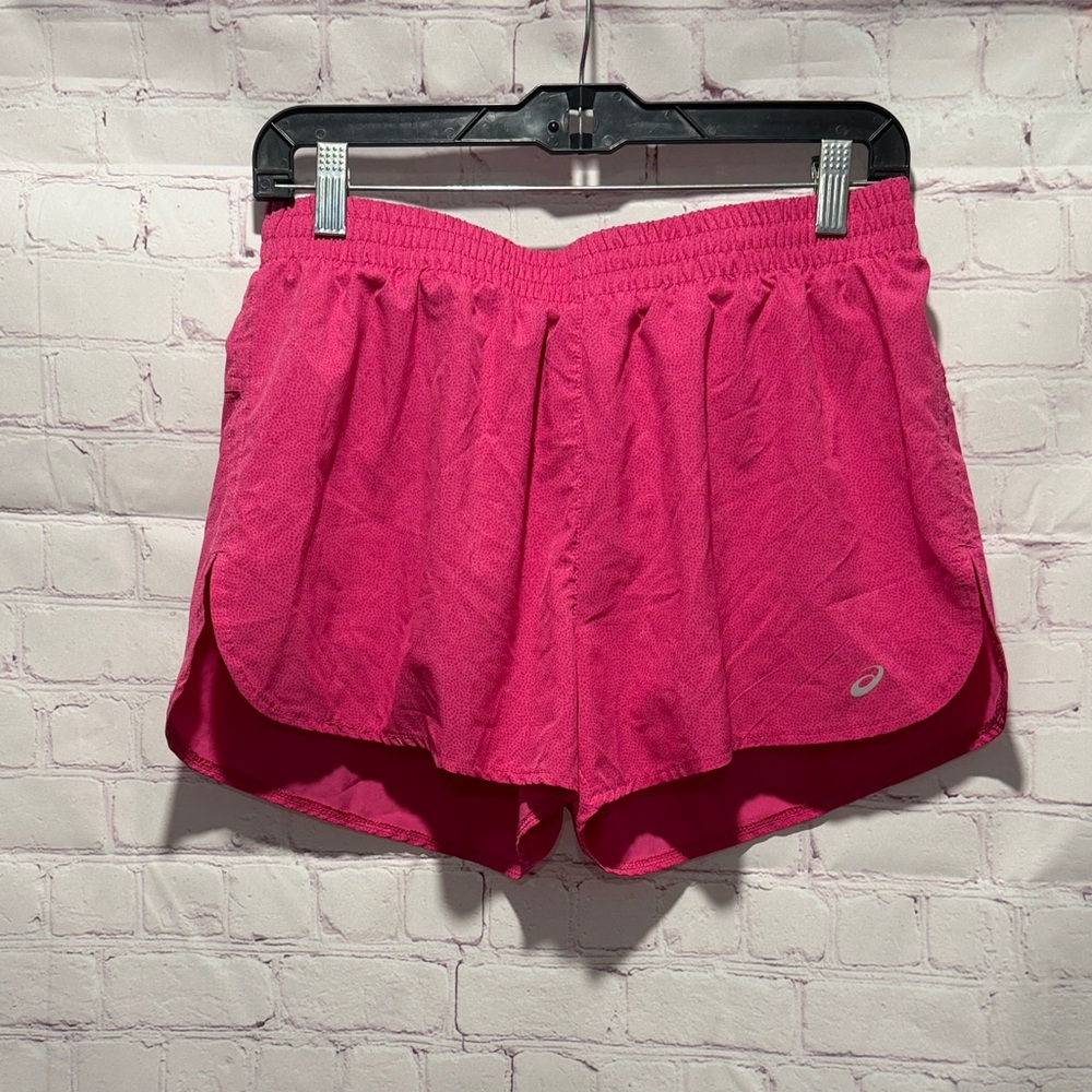 Asics athletic running shorts vibrant pink‎ Woman’s Size medium